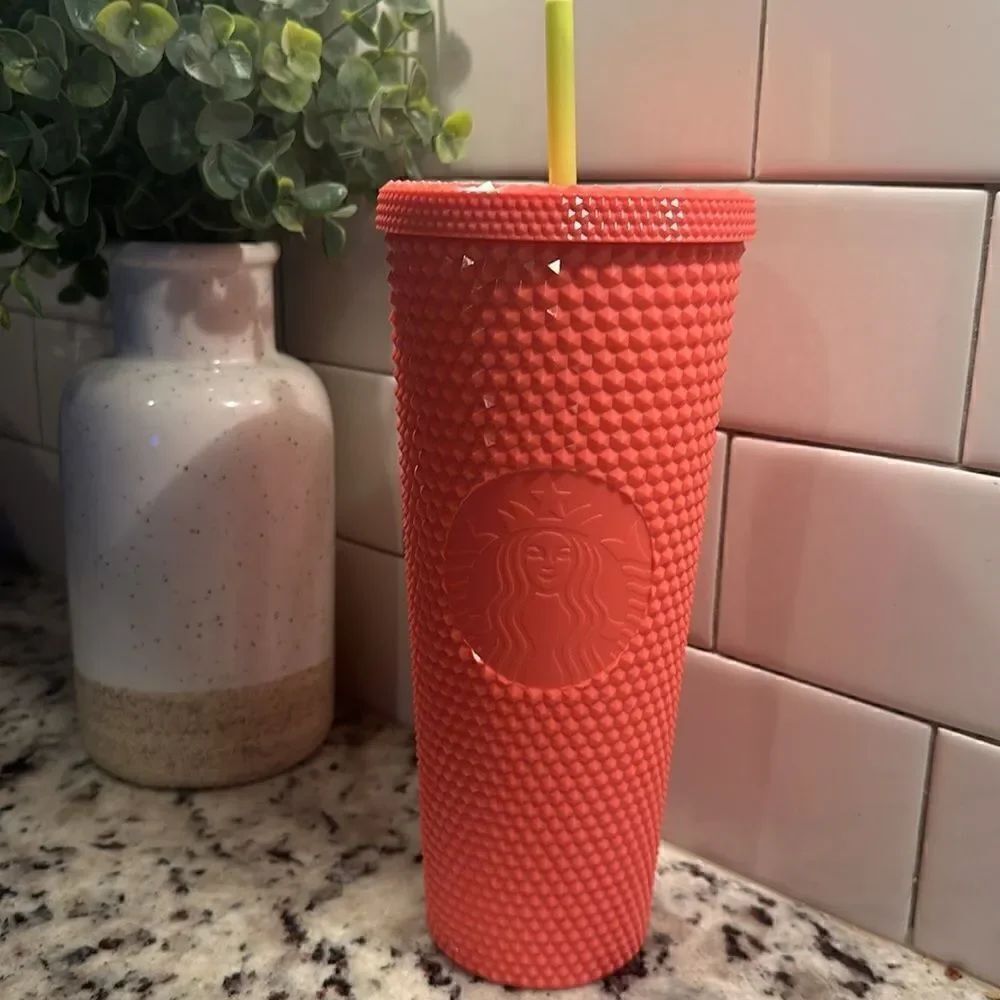 Starbucks Summer 2022 Diamond Patterned Venti Grapefruit Tumbler NWT